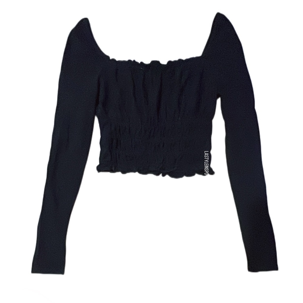 Miss Selfridge Long Sleeve Crop Top in Black